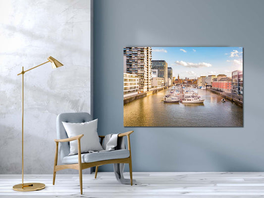 Station forecourt 01